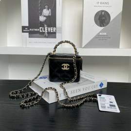 Picture of Chanel Handbags _SKUfw239862058fw